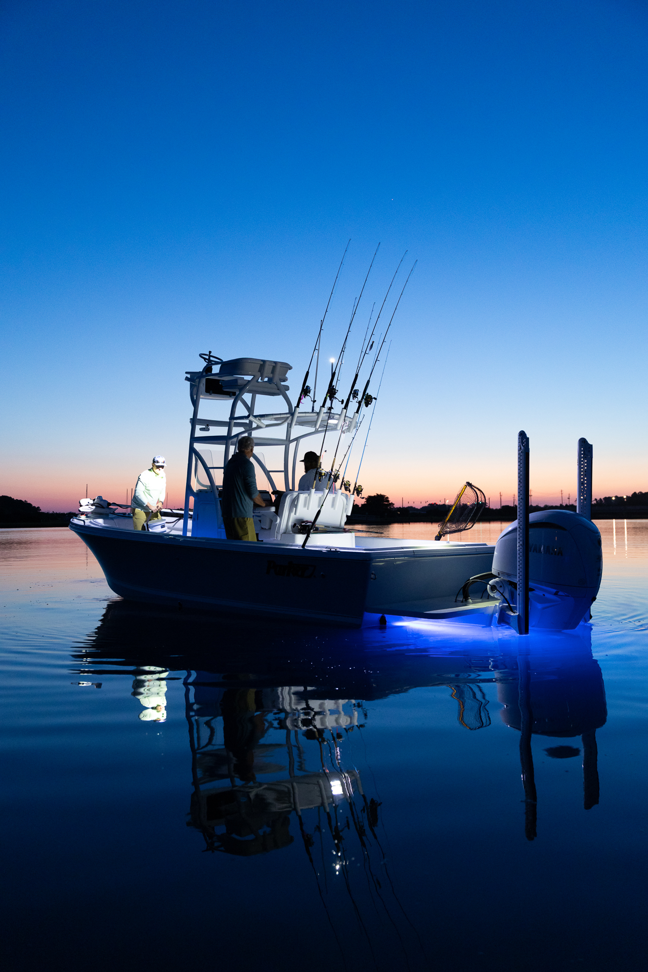 Parker Boats 240 Coastal Elite Exterior 01