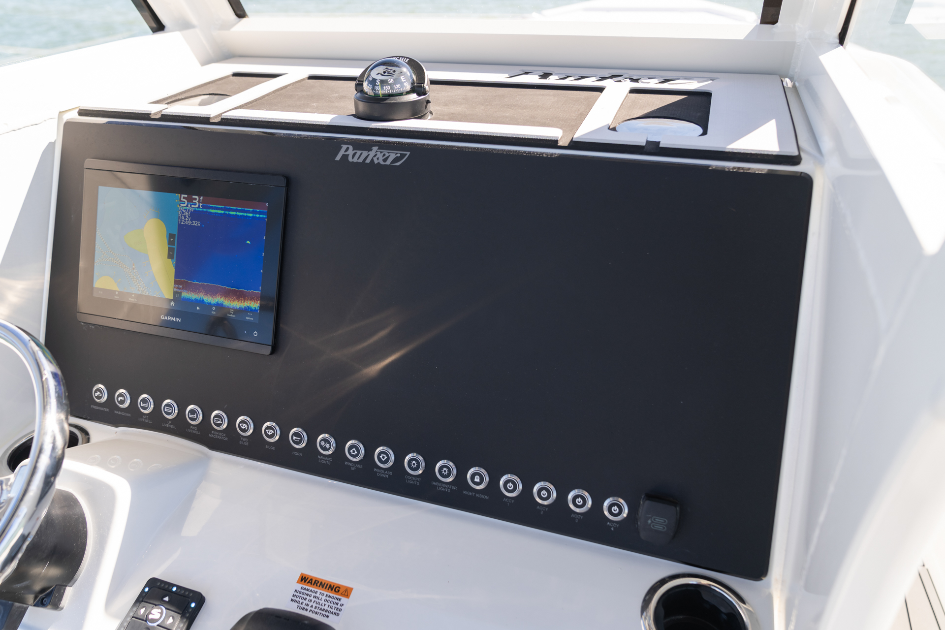 Parker Boats 254 Fathom Interior 25