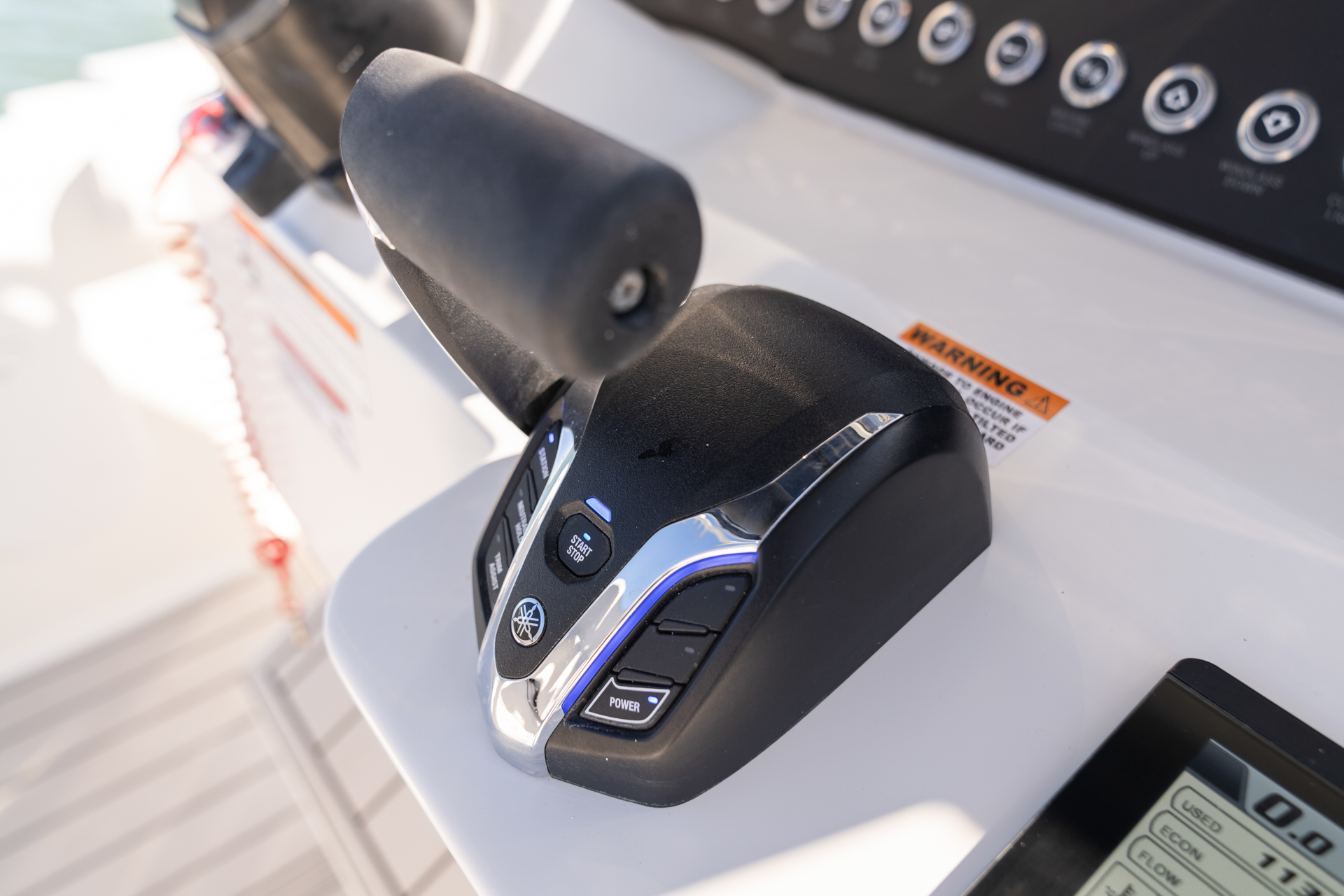 Parker Boats 254 Fathom Interior 27